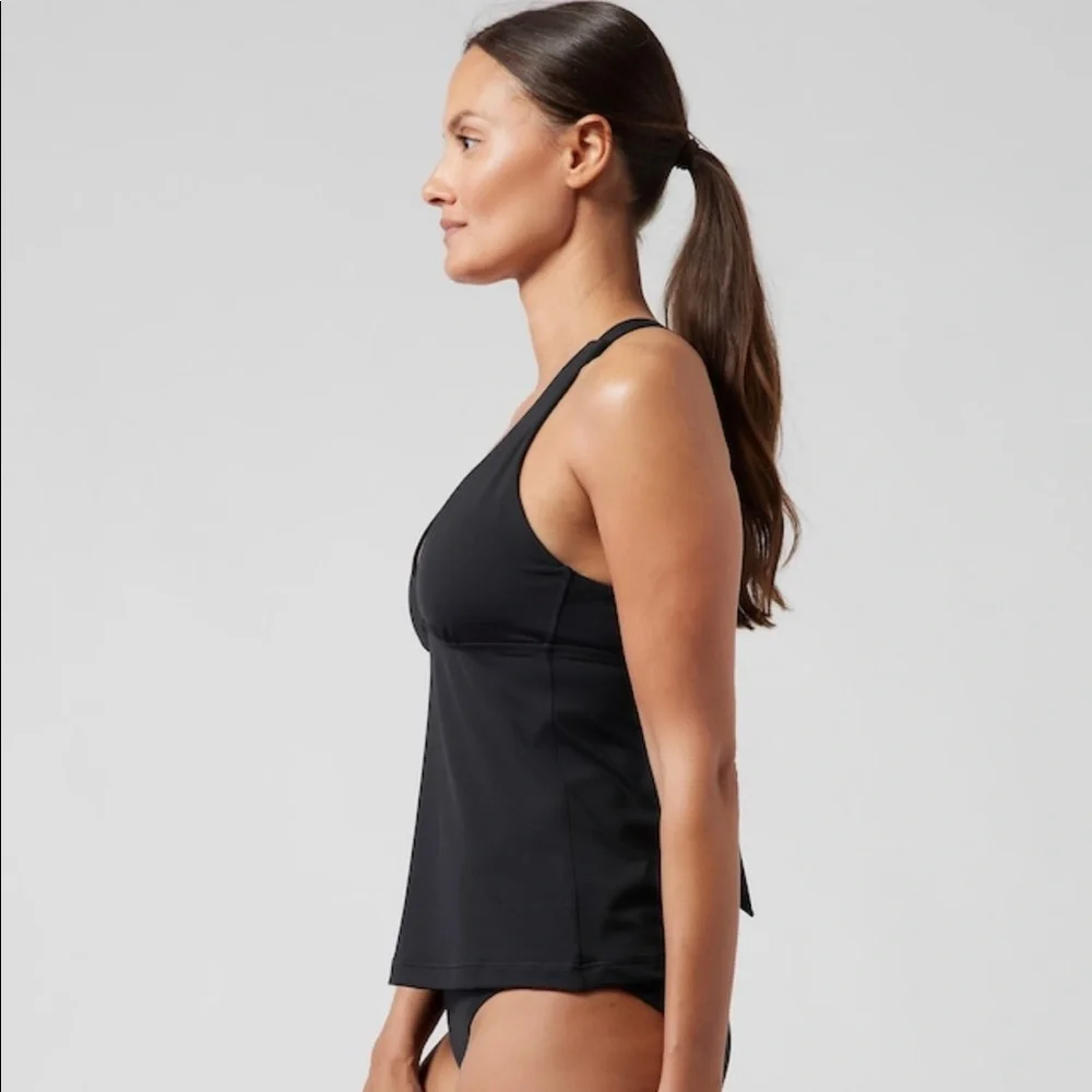 🖤 Athleta Plunge Tankini Top A-C // Black